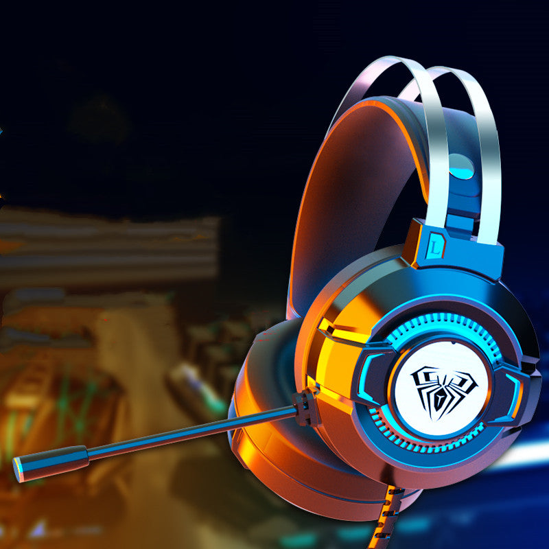 Noise-canceling headphones gaming